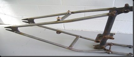 solo-seat-spring-mounts-photo-2