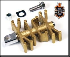 Kick pedal with logo