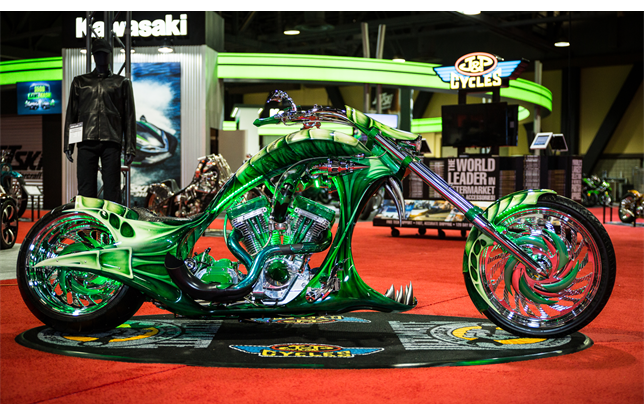 The J&P Cycles Ultimate Builder Custom Bike Show kicked off the 2016-2017 season in Long Beach, CA and the competition was off the chain. 